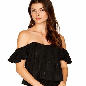 ASTR The Label | Amara Off-Shoulder Blouse | NWOT